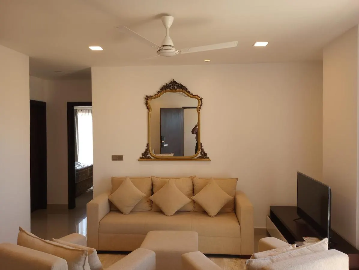 Apartment Ocean Breeze - Waves Luxury Condo Negombo Sri Lanka